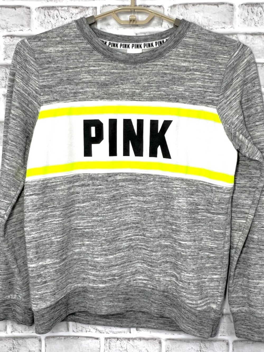 |•PINK•| Neon Yellow Crewneck Sweatshirt Size Medium